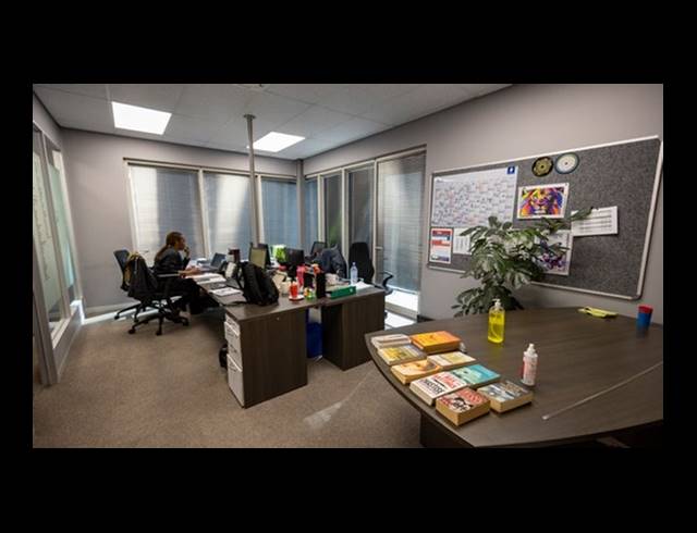 2,002M² OFFICE TO LET IN WATERFALL